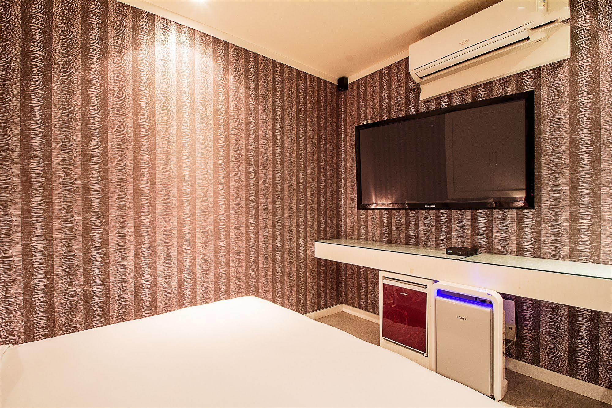 Max Hotel Теджон Екстер'єр фото